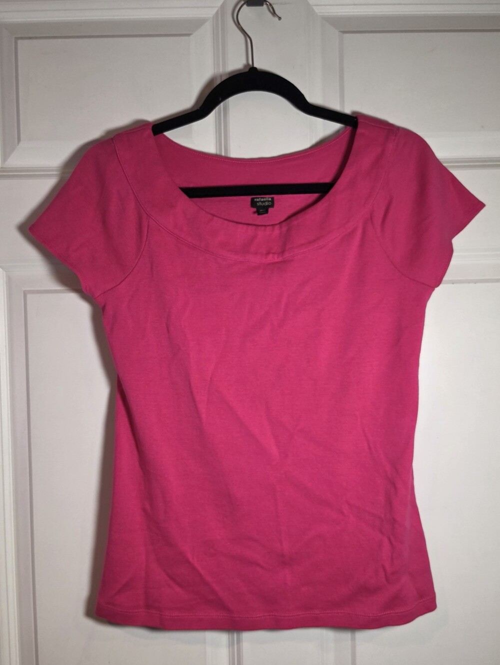 Rafaella Studio Women’s Pink Scoop Neck Cap Sleeve Top M